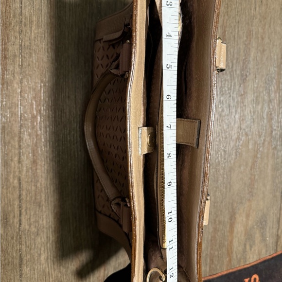 Kate Spade Lattice Front tote - Picture 6 of 7